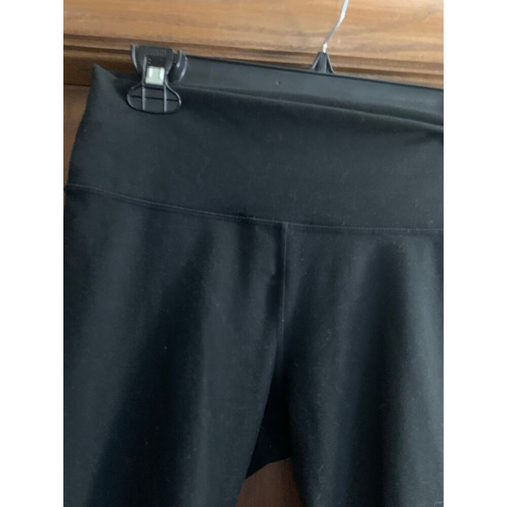 Fabletics PowerHold Black Leggings High Rise Athleisure Workout - Picture 2 of 4
